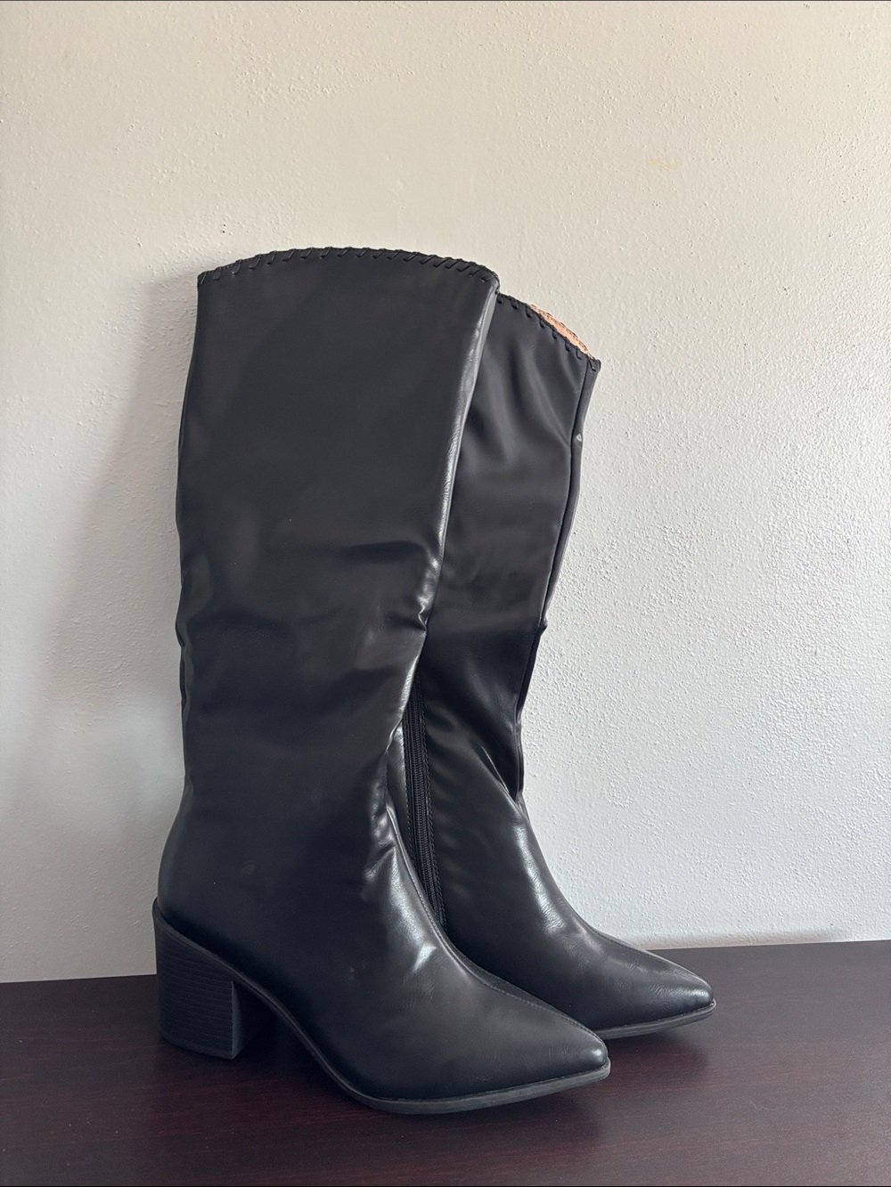 Journee Collection Black Knee-High Block Heel Boots - Picture 5 of 16